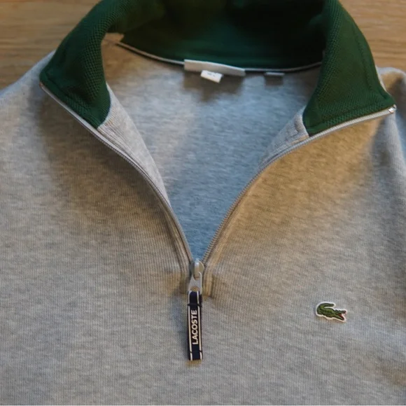 Lacoste🐊 Mens 1/4 Zip Sweatshirt - Picture 4 of 4